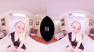 Ash Hollywood masturbates in POV VR